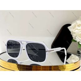 Tf Sunglasses Tom Fors Sunglasses Designer CASSIUS Eyeglasses Tom Sunglasses Men Acetate Chunky Frame High Version Luxury Glasses Woman Modern Elegance Mens 904