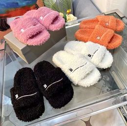 Luxury Slides Paris Designer men women Slippers Ladies Wool Winter Fur Fluffy Furry Warm Letters Sandals Comfortable Fuzzy Girl Flip Flop Slipper 35-45yji