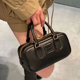 Vendita di liquidazione della borsa di design Miaos New Boston Bag Piccola borsa a tracolla alla moda