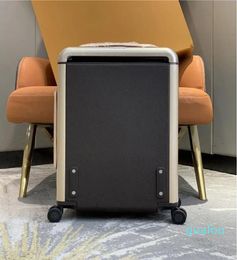 2024 Multi-wheel Checkerboard Printed Suitcase Classic Silent Zipper Mounted Case Box