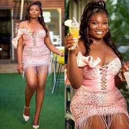 2024 Aso Ebi Plus Size Pink Cocktail Dresses Short Prom Dresses Illusion Mini Dress One Shoulder Sequined Lace Tassel Graduation Dress for African Black Girls C088