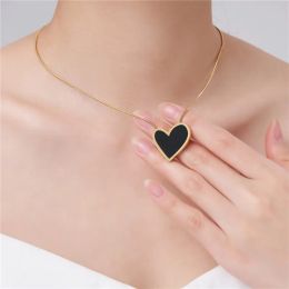 Light Luxury Light Luxury Black Acrylic Large Heart Dark Style Charm Pendant For Womens 14k Yellow Gold Necklace