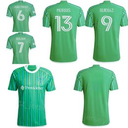 2024 2025 Seattle Sounders 10 DE LA VEGA Soccer Jerseys 9 RUIDIAZ 18 VARGAS 8 ATENCIO 5 TOLO 13 MORRIS 23 CHU 11 RUSNAK 6 JOAO PAULO 25 RAGEN 16 ROLDAN Football Shirt Kits