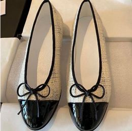 Fashion Luxury Designer Shoes CASUAL Ballet Dress Shoes Womens Designers Size 34-42 Formal Shoe Fashion Woman Flat Boat Shoe Platform La 2956