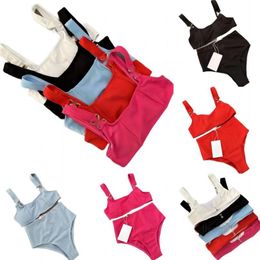 bikini costumi da bagno firmati bikini set costumi da bagno delle donne del progettista costumi da bagno lavorati a maglia sexy nero rosso rosa grigio bicolore outwear costume da spiaggia bikini di lusso set da 2 pezzi