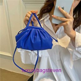 Factory Outlet Wholesale Bottgss Ventss Pouch Tote bags for sale French niche small bag womens 2024 new fashionable spring cross body pleated With Real Logo