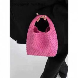 Designer Bottegs Arco Tote Venetas Bag 2024 New Handmade High Quality Woven Small Handheld Large Capacity Trendy Vegetable Basket 7FSX YAU7