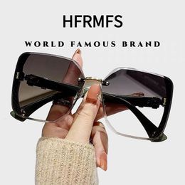 New Luxury Designer Sunglasses A pair of sunglasses designed specifically for women, perfect for everyday wear from fashion shows to travel beach parties