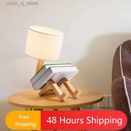 Table Lamps Children Robot Wood Table Lamps Decoration Bedside Living Room Side Table Desk Lights Wooden Fabric Kids Nordic Flexible Plug YQ240316