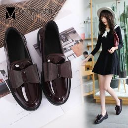 Shoes ButterflyKnot small leather shoes women preppy style flats moccasins slip on thick heels shiny oxfords japanned leather loafers