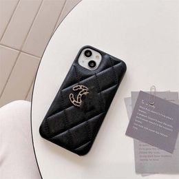 iPhone 14 Pro Max Designer Puffy Phone Case for Apple 15 Plus 13 12 11 Luxury Pebbled PU Leather Diamond Pattern Stitch Mobile Half-body Back Cover Coque Fundas Black