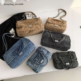 Cheap Wholesale Limited Clearance 50% Discount Handbag Washed Denim Bag with Chain Ding Dang Large Capacity Womens Style Cross Single Shoulder Tote