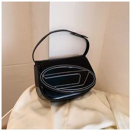 Jingle Shoulder Bags Womens Underarm Pouch Top Quality Real Leather Beautiful Christmas Present 60% Off Store Online