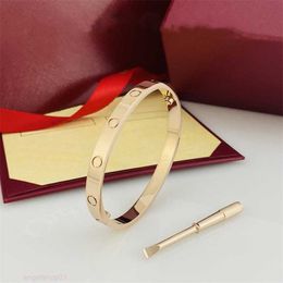 Tennis Bracelet Luxury Bracelets Men Women Valentines Day 18k Gold Plated for Motion Sickness Beads Jewlery Designer1