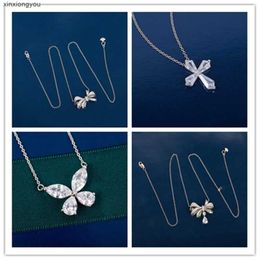 T50e 2024 Graff Designer Jewellery Earring Pendant Necklaces for Women Three Dimensional Hollow Out Single and Double Butterflies Sterling Silver Chain Couple g