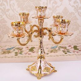 Candle Holders Metal Candlestick Table Nordic Gold Luxury 5 Arm Retro Gift Tealight Dinner Valentines Day Home Decoration 2024