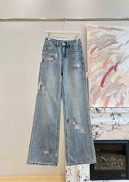 Бесплатная доставка, 2024 белые/розовые прямые свободные женские джинсы с вышивкой букв, дизайнерские женские джинсовые брюки 3174