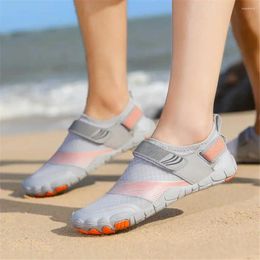 Slippers Yellow Slip Resistant Women Summer Beach Anti-slip Sandal Shoes Home Sneakers Sport Idea Type Kit Tenisfeminino