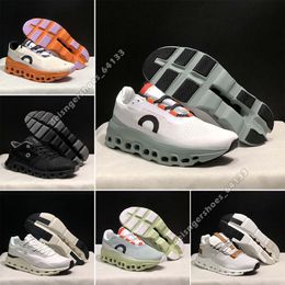 Lyxdesigner Sneakers Running Shoes Men Casual Trainers Classic Woman Light and Bekväm tränare andningsbara lågklippta Mens utomhussportskor