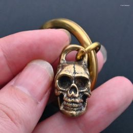 Keychains Men Creative Pure Copper Keychain Key Ring Retro Brass Skull Car Chain Backpack Pendant Motorcycle Accessories