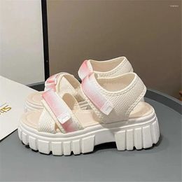 Slippers Key Height Anti Slip Barefoot Summer 2024 Shoes Black Sandal Womens Sneakers Sport Snekers League Special Use