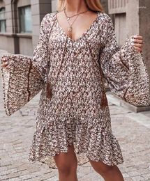 Casual Dresses Women's Dress Summer 2024 V-Neck Long Sleeve Vacation Ditsy Floral Print Bell Fashion Asymmetrical Mini