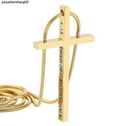 Collana con croce semplice in acciaio al titanio Ciondolo in acciaio inossidabile in oro 18 carati Ornamenti personalizzati per uomo e donna
