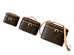 Luxury make up trunk Cosmetic box handbags Bags Designer makeup case lady Bucket bag classic Pouch leather women vanity shoulder Tote handbag purse 42265 AAAAA