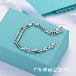 Hot Picking TFF Savis same U-shaped horseshoe Bracelet real gold electroplating lock chain metal feeling cold wind couples hand 1J95