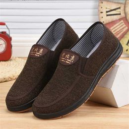 Mens breathable board shoes middle-aged and elderly casual slip-on work shoes mens elastic sole cloth shoes