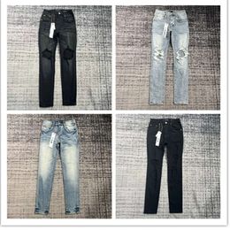 2024 Designer für Männer Frauen Hosen Lila Marke Jeans Sommer Loch Neue Stil Stickerei Selbst lpp68