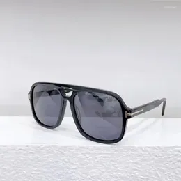 Sunglasses 2024 In Tem Mirror Ft0884 Men's And Women's UV400 Fashionable Full Frame High Quality Beach Vacation Sun Glasses