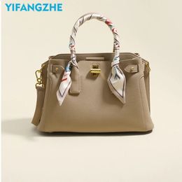 YFZ Medium Messenger Bag for Women Purses and Handbags Female Shoulder Premium Cowhide Leather Ladies 240301