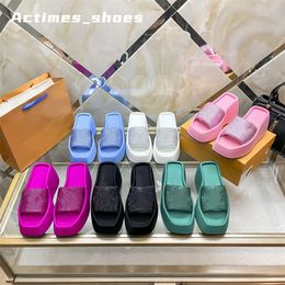 Slippers Designer Shoes Fomen Sandals Slides Slides Sandals Summer Sliders Sandals обувь классическая бренда повседневная женщина на улице Slipper Beach Top качество 35-40