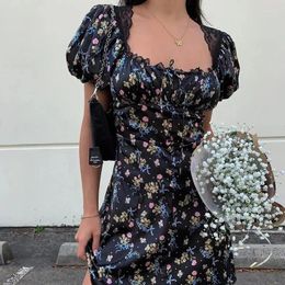 Casual Dresses Summer 2024 Vintage French Floral Print Mini For Women Sexy Square Collar Lace Puff Sleeve Backless Chest Wrap Sundress