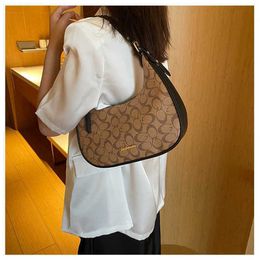 Solid color half moon underarm new crescent shaped womens high-end feeling foreign style dumpling crossbody 60% Off Store Online