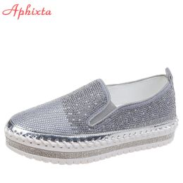 Платформа женщин кристаллы Aphixta 59 Slip on Nonslip Sexy Casual Flats Женские страза Loafer Big Size 43 44 5 Nslip Rwineste