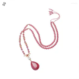 Pendant Necklaces Women Light Luxury Sweater Chain Necklace Round Beads Natural Pink Crystal Garment Decoration Accessory Drop Embellish