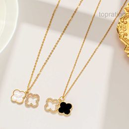 Necklace Designer diamond inlaid Clover feminine temperament girls advanced sense double-sided shell pendant clavicle chain