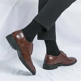 Dress Shoes Slip-resistant Banquette Flat Gentleman Sneakers Men High Quality Sports Chassure Teni Scarp Top Comfort