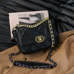 Black for women 2024 grid chain high-end and stylish hand-held small square 70% Off Store wholesale