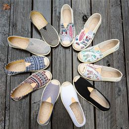 HBP Non-Brand Espadrilles Wholesale Bulk Mixing Pattern Walking Low Price Women Slip On Canvas Casual Shoes