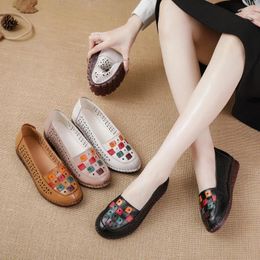 Casual Shoes 2024 Tendon-Soled Flat-Soled Women Ethnic Style Color-Blocked Genuine Leather Hollow Sandals For Monther Flat