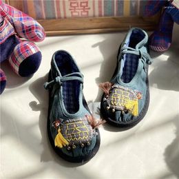 Casual Shoes KNCOKAR 2024 Embroider Flats Women Cotton Fabric Mixed Colors Buckle Strap Round Toe Handmade Ladies