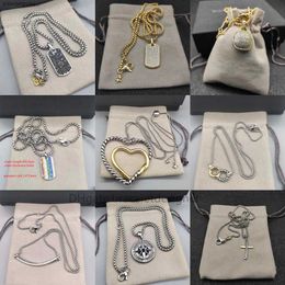 T1rz Pendant Necklaces Cable Dy Fashion Necklace Luxury Designer High Quality Exquisite Premium Cross Medal Brand Shape North Star Twisted Square Diamond Love