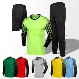 Football Goalkeeper Clothing Suit Adult and Children Long Sleeve Sponge Pad Competition Training Jersey Wholesal 240315