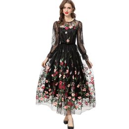 Women's Runway Dresses O Neck Long Sleeves Embroidery Layered Elegant Designer Sexy Tulle Laid Over Mesh Party Vestidos