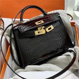 New Pattern Second Generation Shoulder Diagonal Straddle Handheld Lock Buckle Small Square Genuine Leather Womens 60% Off Store Online