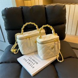 Lingge Embroidered Small Womens 2024 New Popular Texture Chain Square Handbag sale 60% Off Store Online