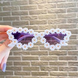 Sunglasses Children Cute Acrylic Flower Outdoor Sun Protection Baby Girls Classic Glasses Kids Boys UV400 Shades Eyewear